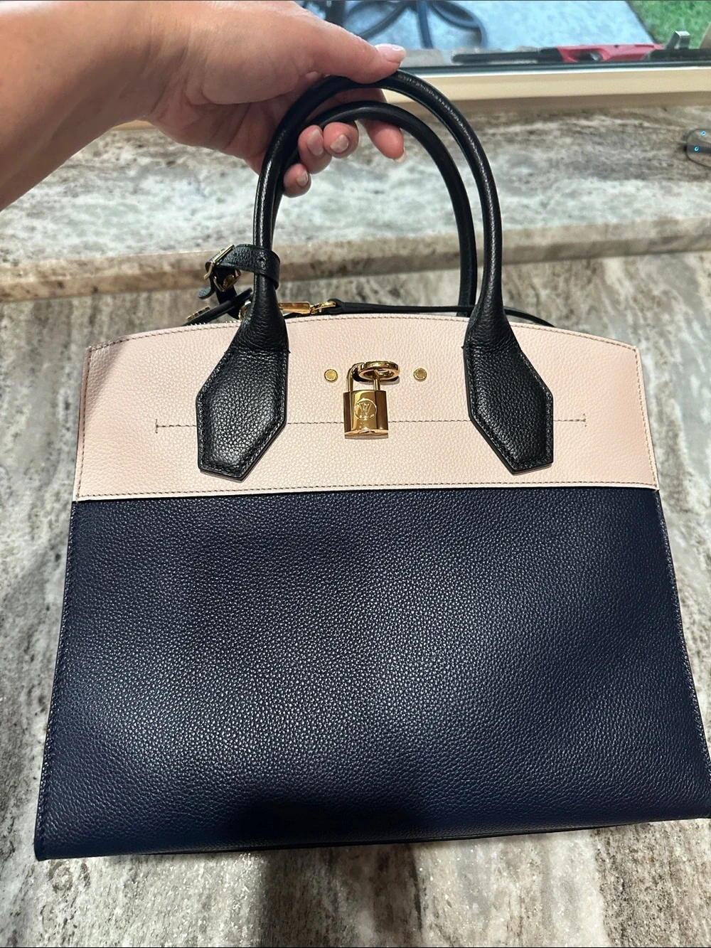 Louis Vuitton City Steamer MM
